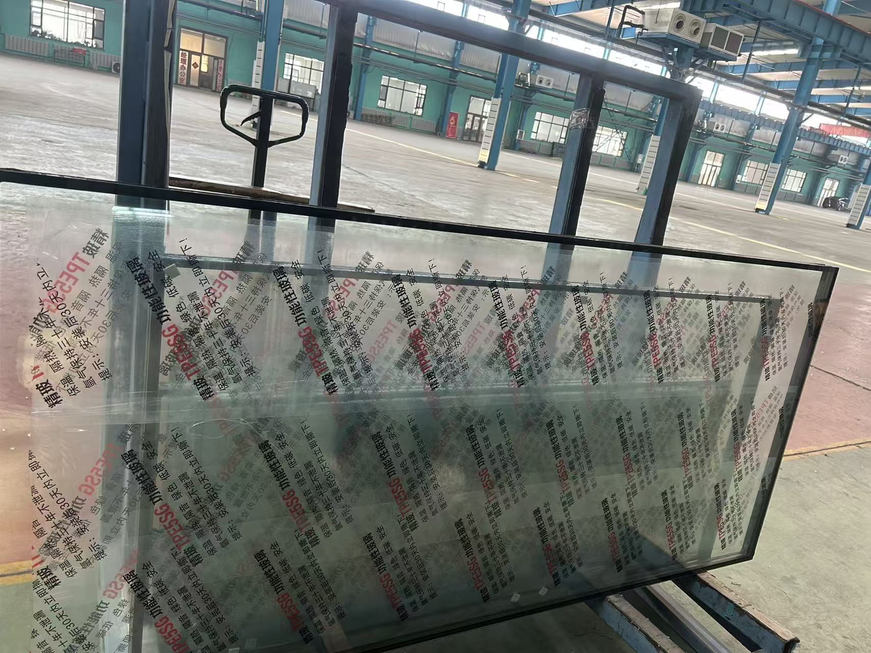 眉山市玻璃源头工厂家用玻璃 - 哪里好